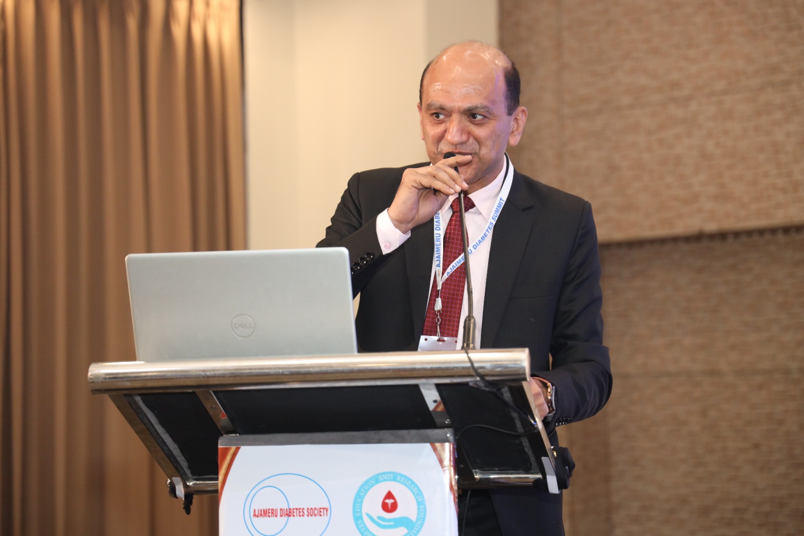 Prof. (Dr.) Sanjay Rajpal speaking at an event