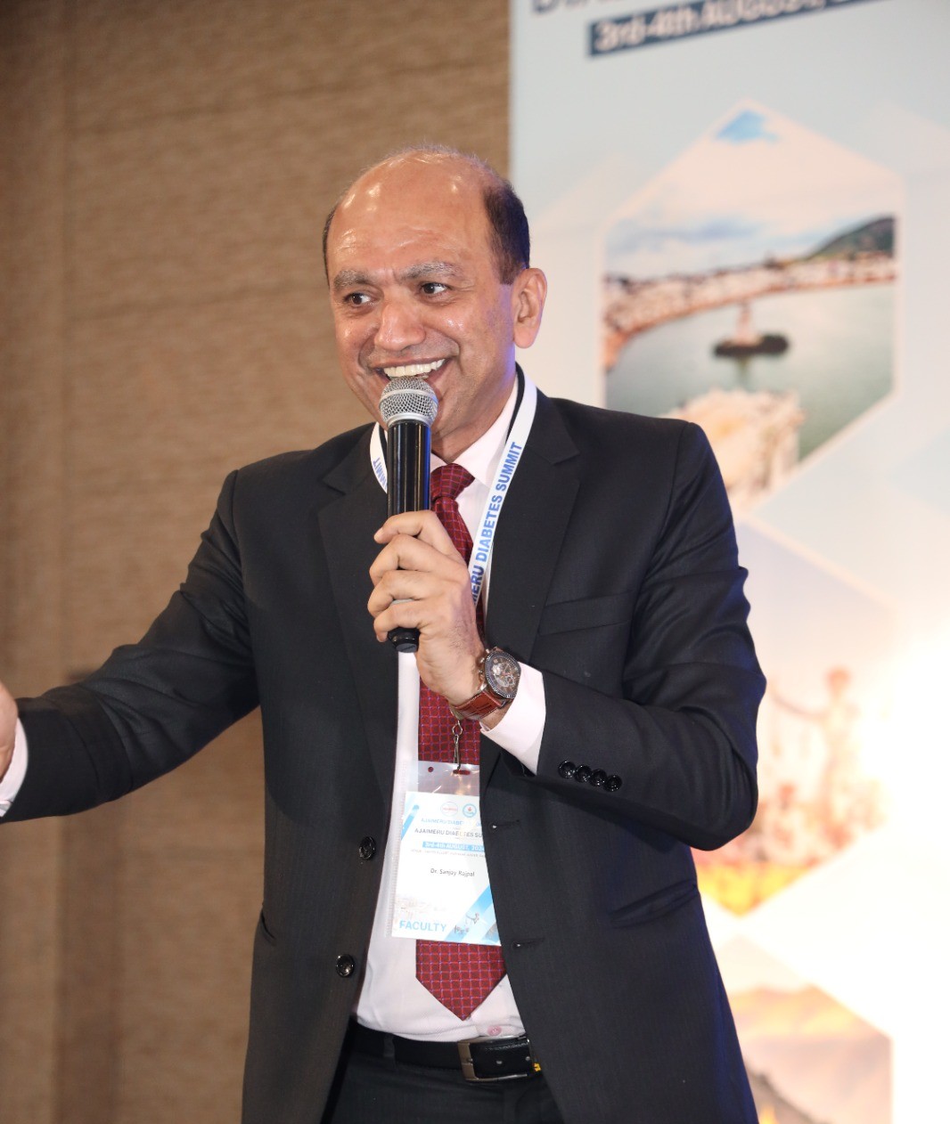 Prof. (Dr.) Sanjay Rajpal at a leadership event